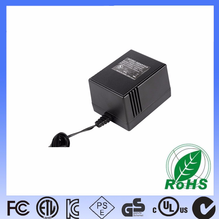 What material is the power adapter? What are the characteristics of the power adapter?(图1)