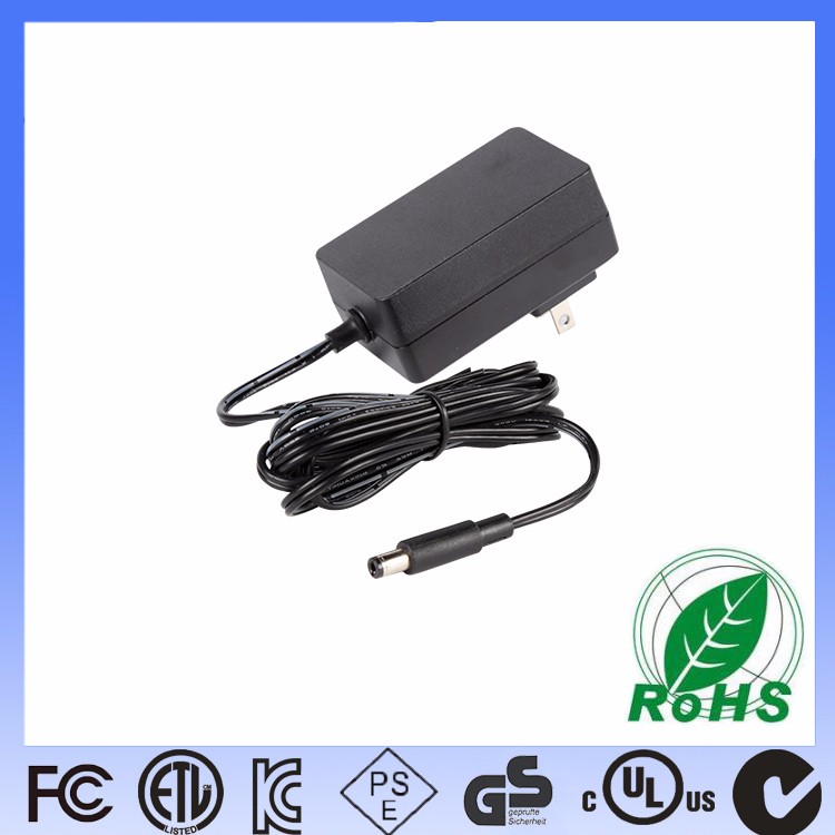 Power cord voltage of plugs in various countries